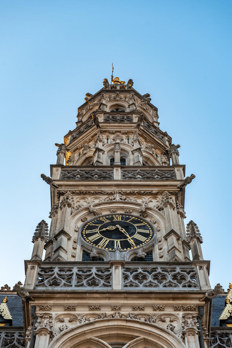 Verrassend stadhuis Stad Oudenaarde